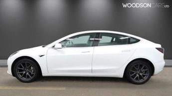 TESLA Model 3 Standard Range Plus Saloon 4dr Electric Auto RWD (241 bhp)