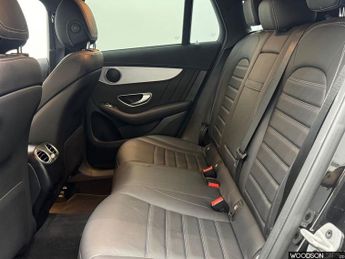 MERCEDES-BENZ EQC EQC 400 80kWh AMG Line SUV 5dr Electric Auto 4MATIC (408 ps)