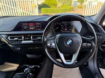 BMW 1 SERIES 1.5 118i Sport Hatchback 5dr Petrol DCT Euro 6 (s/s) (140 ps)