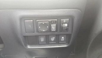 NISSAN JUKE 1.6 Tekna XTRON Euro 5 5dr