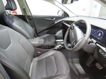 KIA NIRO 64.8kWh 4 SUV 5dr Electric Auto (201 bhp)