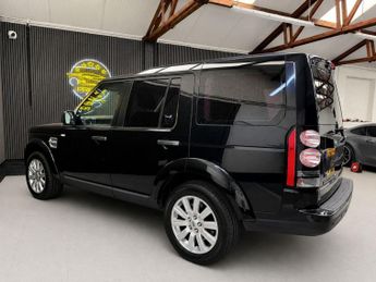 LAND ROVER DISCOVERY 4 3.0 SD V6 XS SUV 5dr Diesel Auto 4WD Euro 5 (255 bhp)
