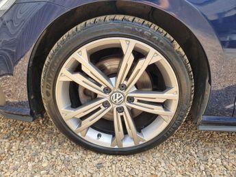 VOLKSWAGEN GOLF 2.0 TDI GTD Estate 5dr Diesel DSG Euro 6 (s/s) (184 ps)
