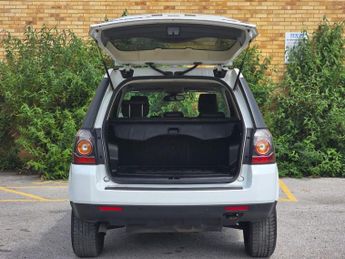 LAND ROVER FREELANDER 2 2.2 TD4 GS SUV 5dr Diesel CommandShift 4WD Euro 5 (150 ps)