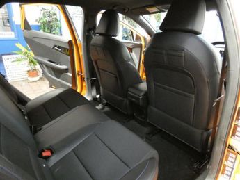 MG Mg4 64kWh Trophy Long Range Hatchback 5dr Electric Auto (203 ps)