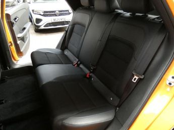 MG Mg4 64kWh Trophy Long Range Hatchback 5dr Electric Auto (203 ps)