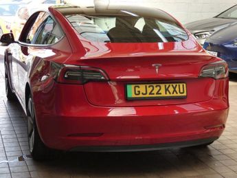 TESLA Model 3 Standard Range Plus Saloon 4dr Electric Auto RWD (241 bhp)