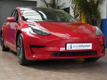 TESLA Model 3 Standard Range Plus Saloon 4dr Electric Auto RWD (241 bhp)