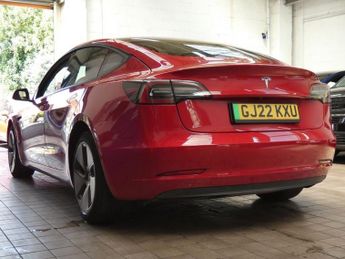 TESLA Model 3 Standard Range Plus Saloon 4dr Electric Auto RWD (241 bhp)