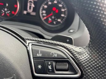 AUDI Q3 2.0 TDI S line Plus SUV 5dr Diesel S Tronic quattro Euro 5 (s/s)