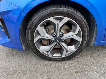 KIA CEED 1.4 T-GDi Blue Edition Hatchback 5dr Petrol DCT Euro 6 (s/s) (13
