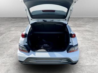 HYUNDAI KONA 64kWh Premium SUV 5dr Electric Auto (10.5kW Charger) (204 ps)
