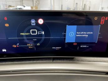PEUGEOT E-3008 73kWh GT SUV 5dr Electric Auto (210 ps)