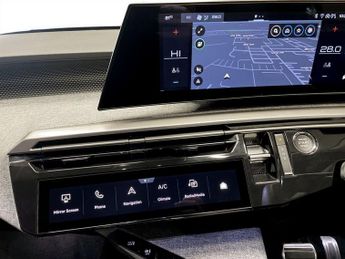 PEUGEOT E-3008 73kWh GT SUV 5dr Electric Auto (210 ps)