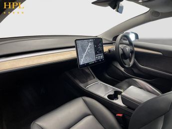 TESLA Model 3 (Dual Motor) Long Range Saloon 4dr Electric Auto 4WDE (346 ps)