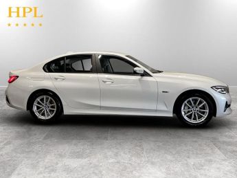 BMW 3 SERIES 2.0 330e 12kWh SE Pro Saloon 4dr Petrol Plug-in Hybrid Auto Euro