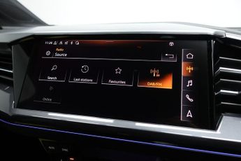 AUDI Q4 E-TRON 35 S line Sportback 5dr Electric Auto 55kWh (170 ps)