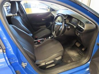 VAUXHALL CORSA 50kWh Elite Premium Hatchback 5dr Electric Auto (136 ps)