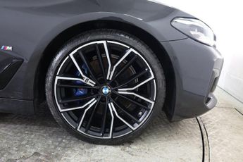 BMW 5 SERIES 2.0 520d MHT M Sport Steptronic Euro 6 (s/s) 4dr