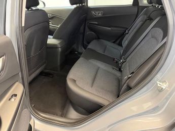 HYUNDAI KONA 64kWh Premium SUV 5dr Electric Auto (7kW Charger) (204 ps)
