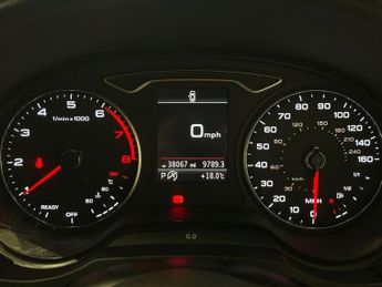 AUDI A3 1.5 TFSI CoD 35 S line Sportback 5dr Petrol S Tronic Euro 6 (s/s