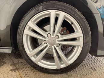 AUDI A3 1.5 TFSI CoD 35 S line Sportback 5dr Petrol S Tronic Euro 6 (s/s