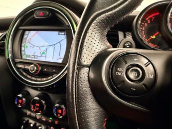 MINI CONVERTIBLE 2.0 Cooper S Convertible 2dr Petrol Steptronic Euro 6 (s/s) (192