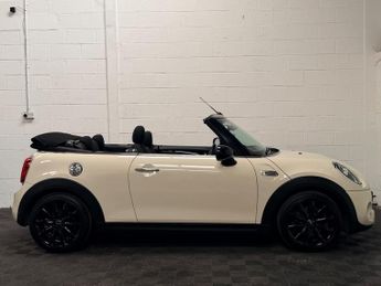 MINI CONVERTIBLE 2.0 Cooper S Convertible 2dr Petrol Steptronic Euro 6 (s/s) (192