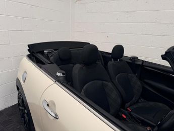 MINI CONVERTIBLE 2.0 Cooper S Convertible 2dr Petrol Steptronic Euro 6 (s/s) (192