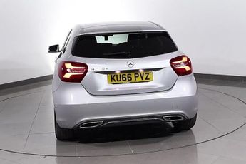 MERCEDES-BENZ A CLASS 2.1 A200d Sport (Premium) Hatchback 5dr Diesel 7G-DCT Euro 6 (s/