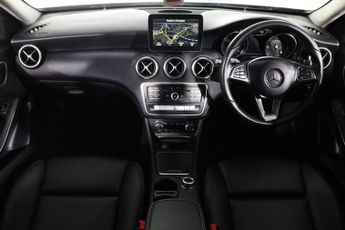 MERCEDES-BENZ A CLASS 2.1 A200d Sport (Premium) Hatchback 5dr Diesel 7G-DCT Euro 6 (s/