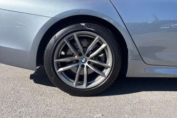 BMW 5 SERIES 2.0 520d M Sport Saloon 4dr Diesel Auto Euro 6 (s/s) (190 ps) Fr