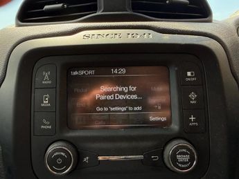 JEEP RENEGADE 1.6 MultiJetII Longitude SUV 5dr Diesel DDCT Euro 6 (s/s) (120 p