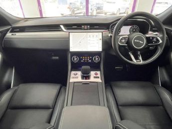 JAGUAR F-PACE 2.0 P400e 17.1kWh R-Dynamic SE SUV 5dr Petrol Plug-in Hybrid Aut