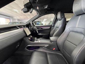 JAGUAR F-PACE 2.0 P400e 17.1kWh R-Dynamic SE SUV 5dr Petrol Plug-in Hybrid Aut