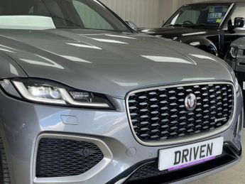 JAGUAR F-PACE 2.0 P400e 17.1kWh R-Dynamic SE SUV 5dr Petrol Plug-in Hybrid Aut
