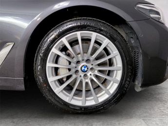 BMW 5 SERIES 2.0 530e 12kWh SE Saloon 4dr Petrol Plug-in Hybrid Steptronic Eu