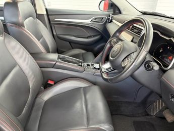 MG MG ZS 51.1kWh Trophy SUV 5dr Electric Auto (176 ps)