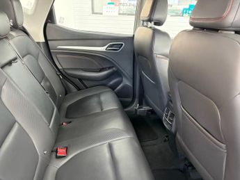 MG MG ZS 51.1kWh Trophy SUV 5dr Electric Auto (176 ps)