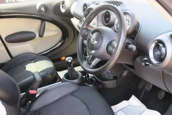MINI COUNTRYMAN 1.6 Cooper SUV 5dr Petrol Manual Euro 5 (s/s) (122 ps) SERVICE H