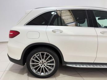 MERCEDES-BENZ GLC 2.1 GLC220d AMG Line (Premium) SUV 5dr Diesel G-Tronic+ 4MATIC E