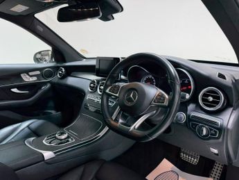 MERCEDES-BENZ GLC 2.1 GLC220d AMG Line (Premium) SUV 5dr Diesel G-Tronic+ 4MATIC E