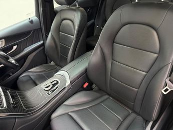 MERCEDES-BENZ GLC 2.1 GLC220d AMG Line (Premium) SUV 5dr Diesel G-Tronic+ 4MATIC E