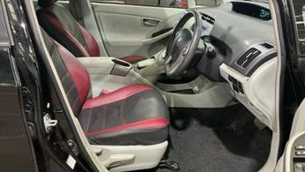 TOYOTA PRIUS 1.5 CVT 4dr