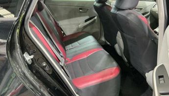 TOYOTA PRIUS 1.5 CVT 4dr