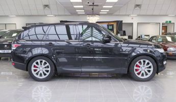 LAND ROVER RANGE ROVER SPORT 3.0 SD V6 HSE SUV 5dr Diesel Auto 4WD Euro 6 (s/s) (306 ps)