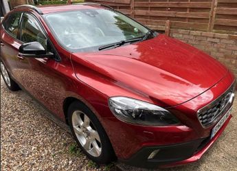 Volvo V40 1.6 D2 Lux Hatchback 5dr Diesel Powershift Euro 5 (s/s) (115 ps)