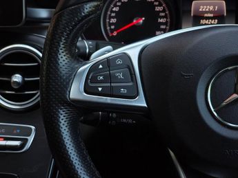 MERCEDES-BENZ GLC 2.1 GLC250d AMG Line (Premium) Coupe 5dr Diesel G-Tronic 4MATIC 