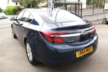 VAUXHALL INSIGNIA 2.0 CDTi ecoFLEX Tech Line Hatchback 5dr Diesel Manual Euro 5 (s