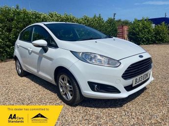 Ford Fiesta 1.25 Zetec Hatchback 5dr Petrol Manual Euro 5 (82 ps)